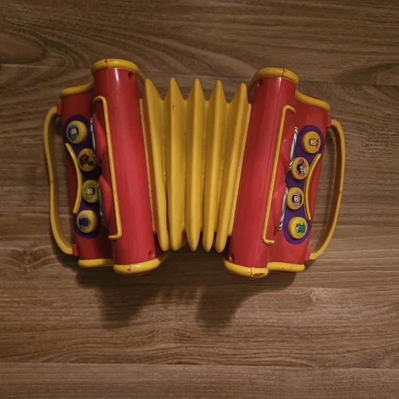 The Wiggles Musical Singing Play Accordion - Picture 7 of 7